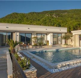 3 bedroom villa with pool in Prijevor, Budva, sleeps 6
